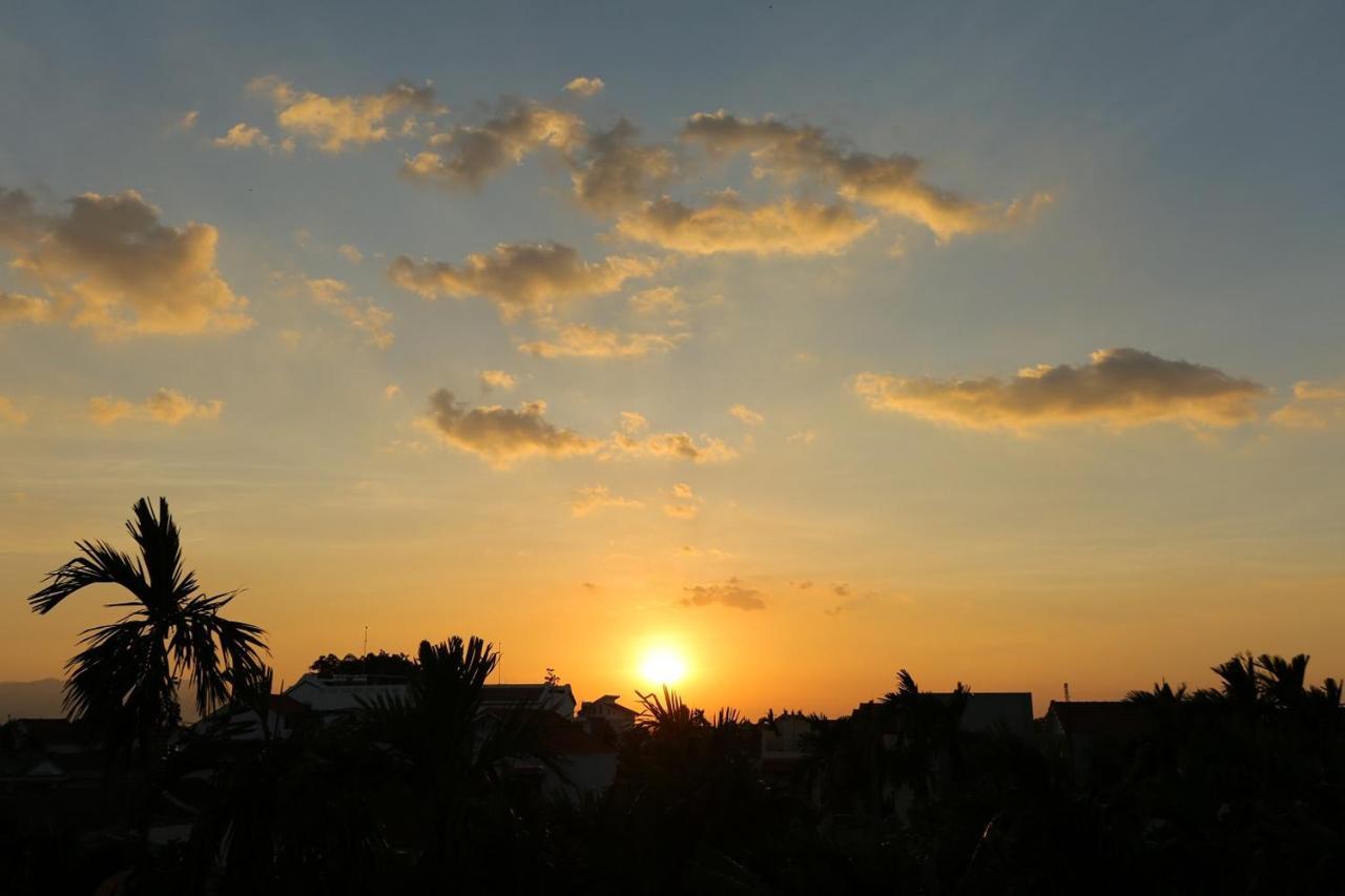 Sunny Riverside Homestay Hoi An Exterior foto